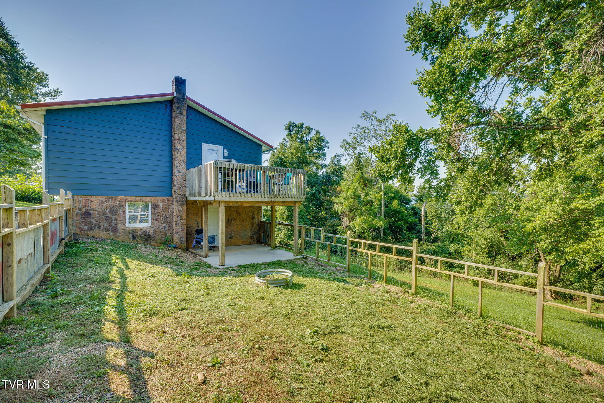 250 Riggs Road Watauga, TN 37694 - Photo 30 of 38 029