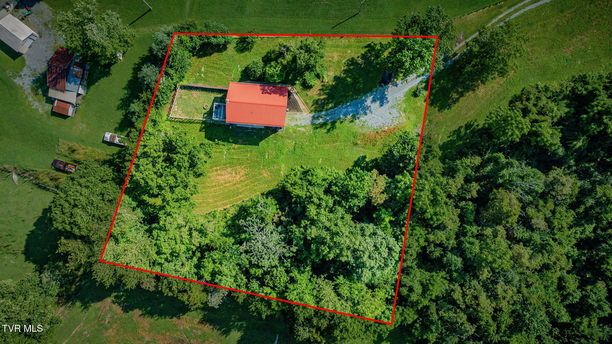 250 Riggs Road Watauga, TN 37694 - Photo 38 of 38 106a