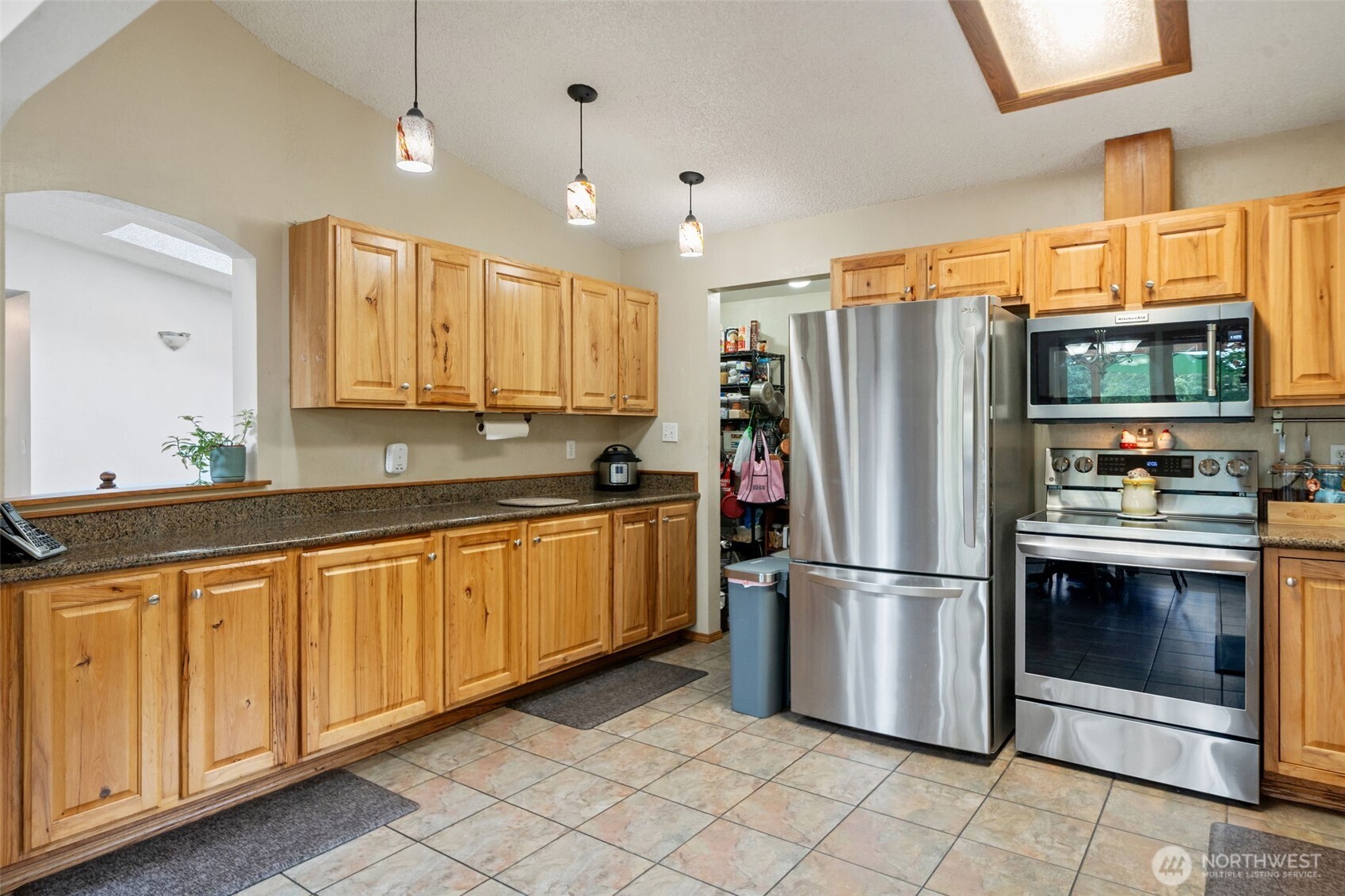 140 Northeast Rainier Place North Belfair, WA 98528 - Photo 8 of 33