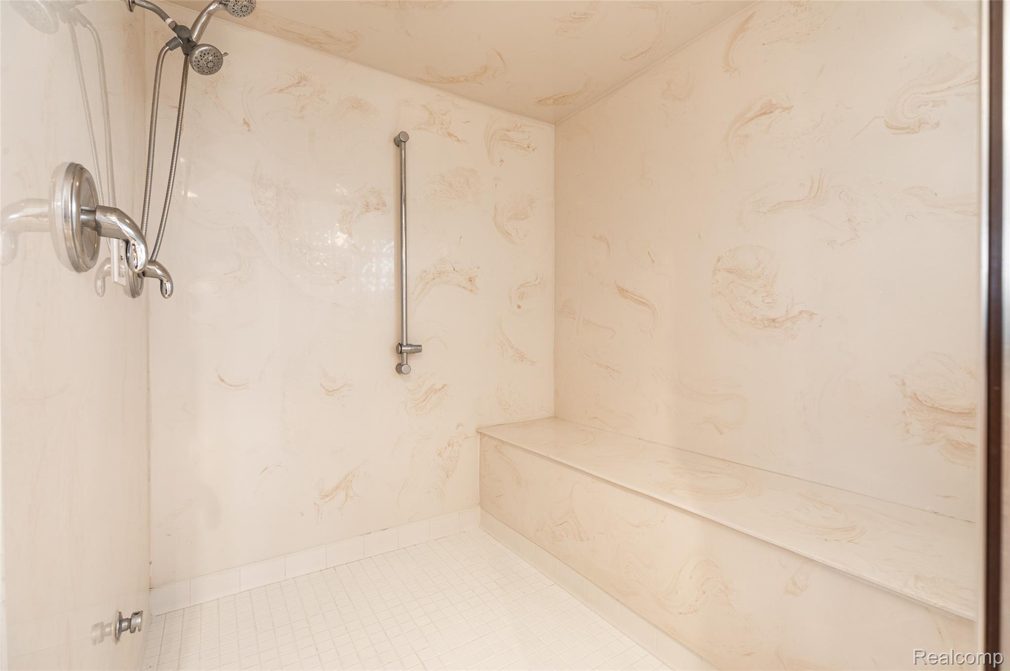 79580 Hipp Road Romeo, MI 48065 - Photo 49 of 97 51.MasterBathroom