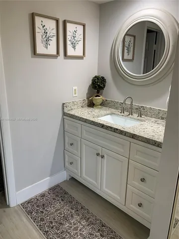 $2,550 | Pine Island Ridge, Davie, FL 33324