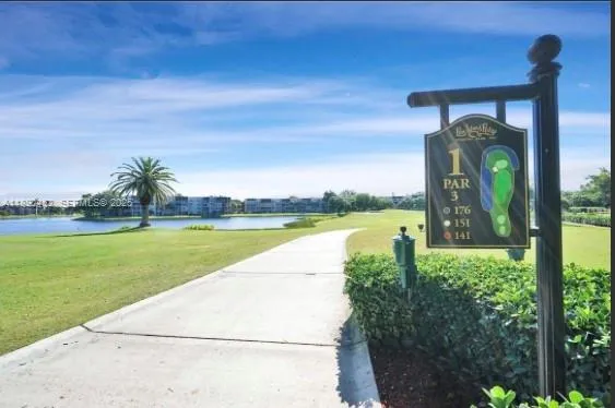 $2,550 | Pine Island Ridge, Davie, FL 33324