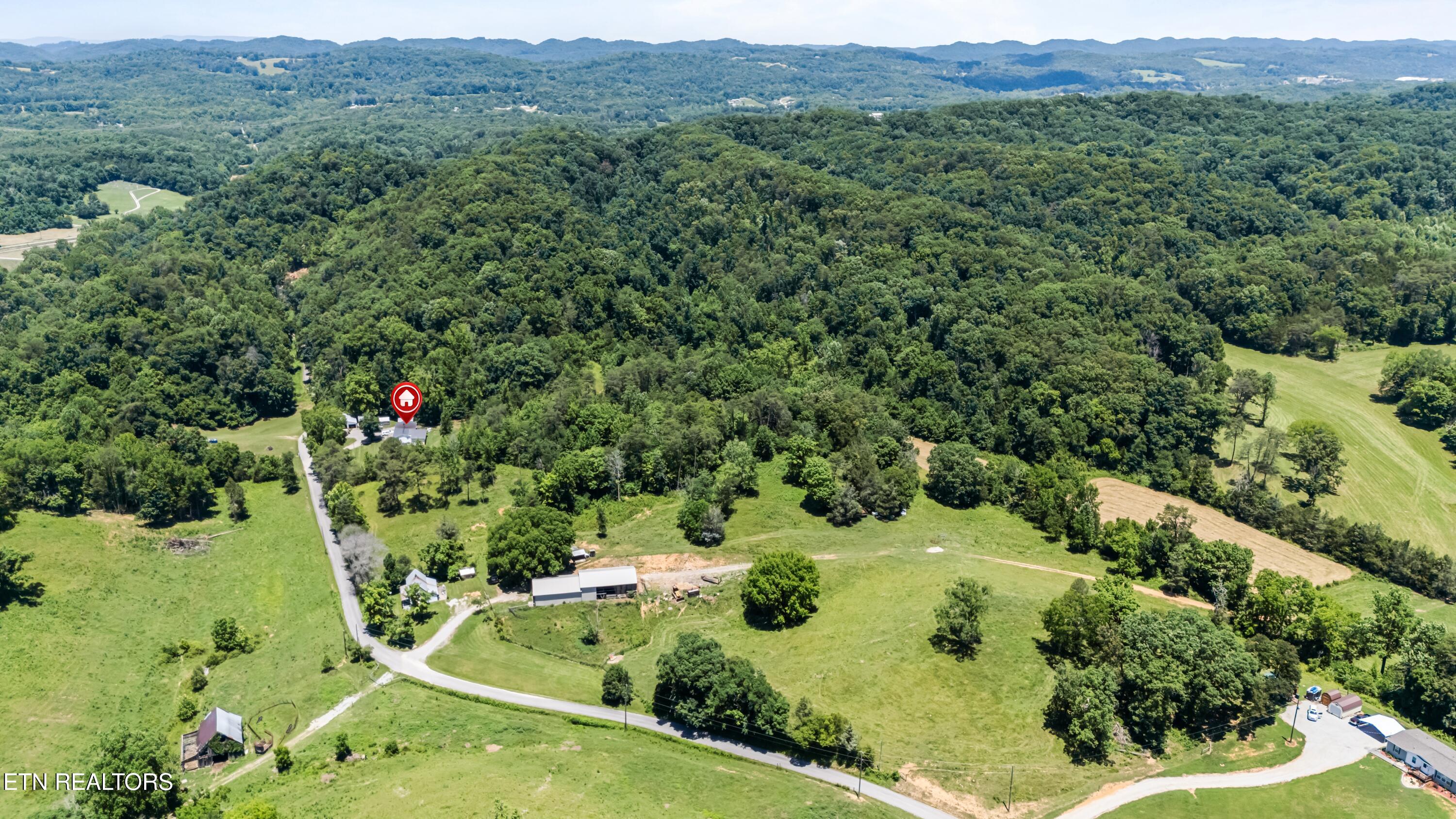 217 Keystown Road Luttrell, TN 37779 - Photo 9 of 40 DJI_20260617131735_0033_D