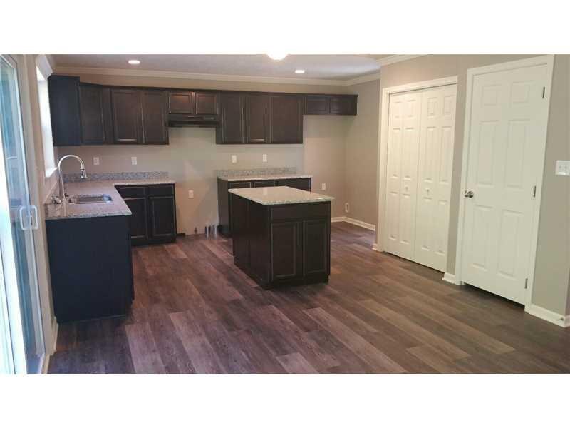 263 Foxwood Road Coraopolis, PA 15108 - Photo 7 of 10 Gallery Image 7
