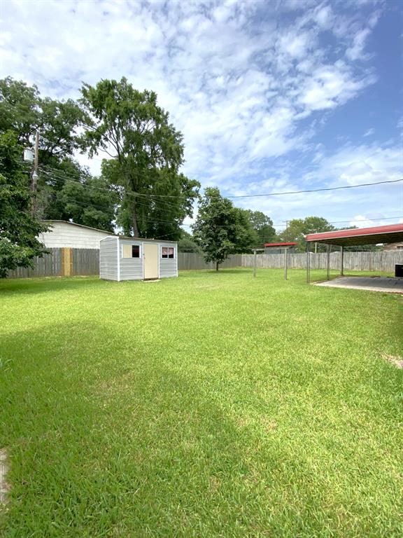 810 Poleman Road Shreveport, LA 71107 - Photo 25 of 25 a view of a house with a yard