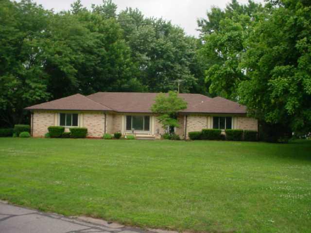 6 Summit Ridge Court Greenwood, IN 46142 - Photo 1 of 11 Gallery Image 1