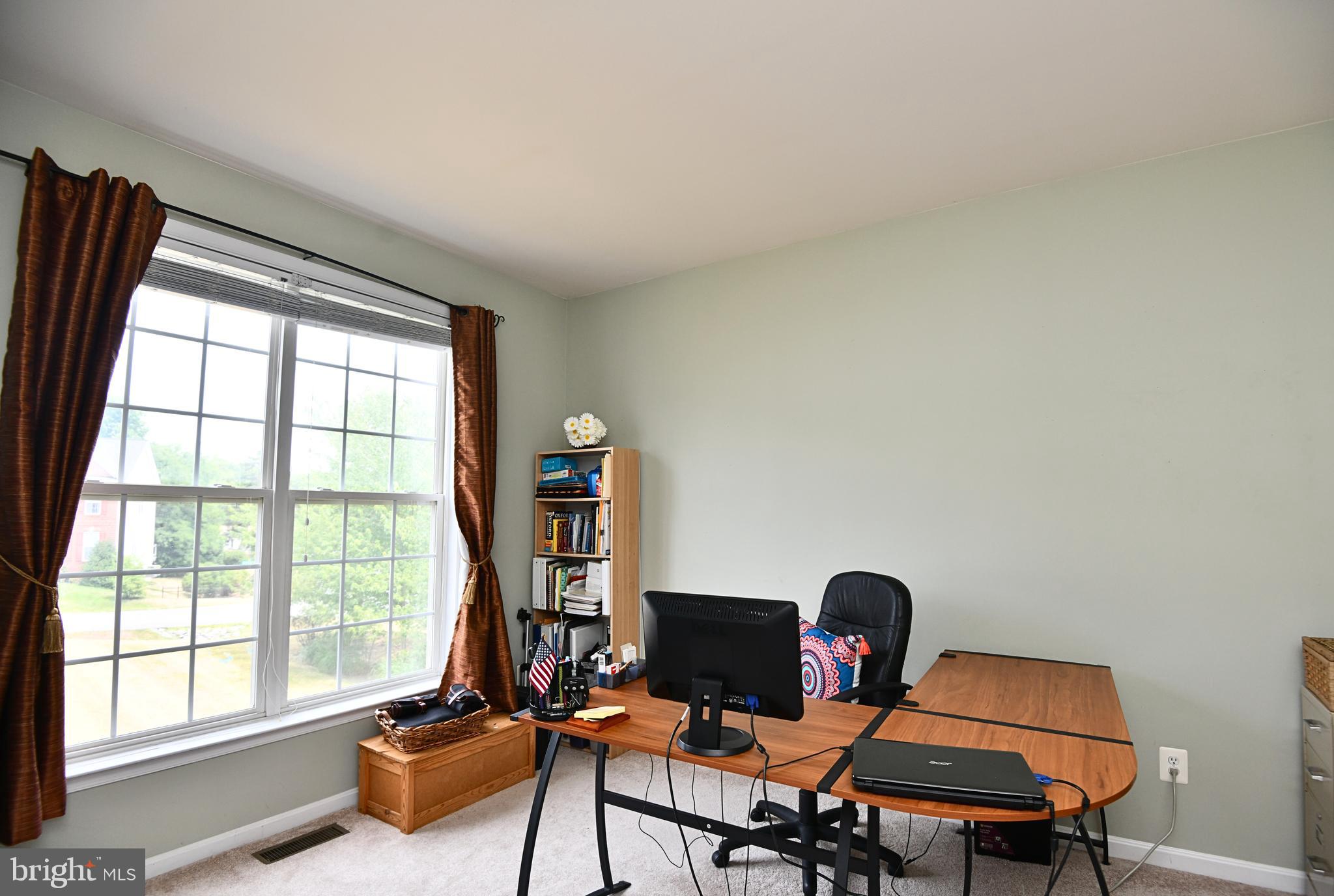 7539 Rio Grande Way Gainesville, VA 20155 - Photo 19 of 31 Office