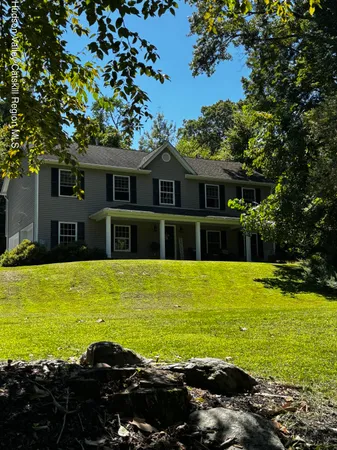 $499,900 | 62 Triangle Of Clearwater Road, Highland, NY 12528