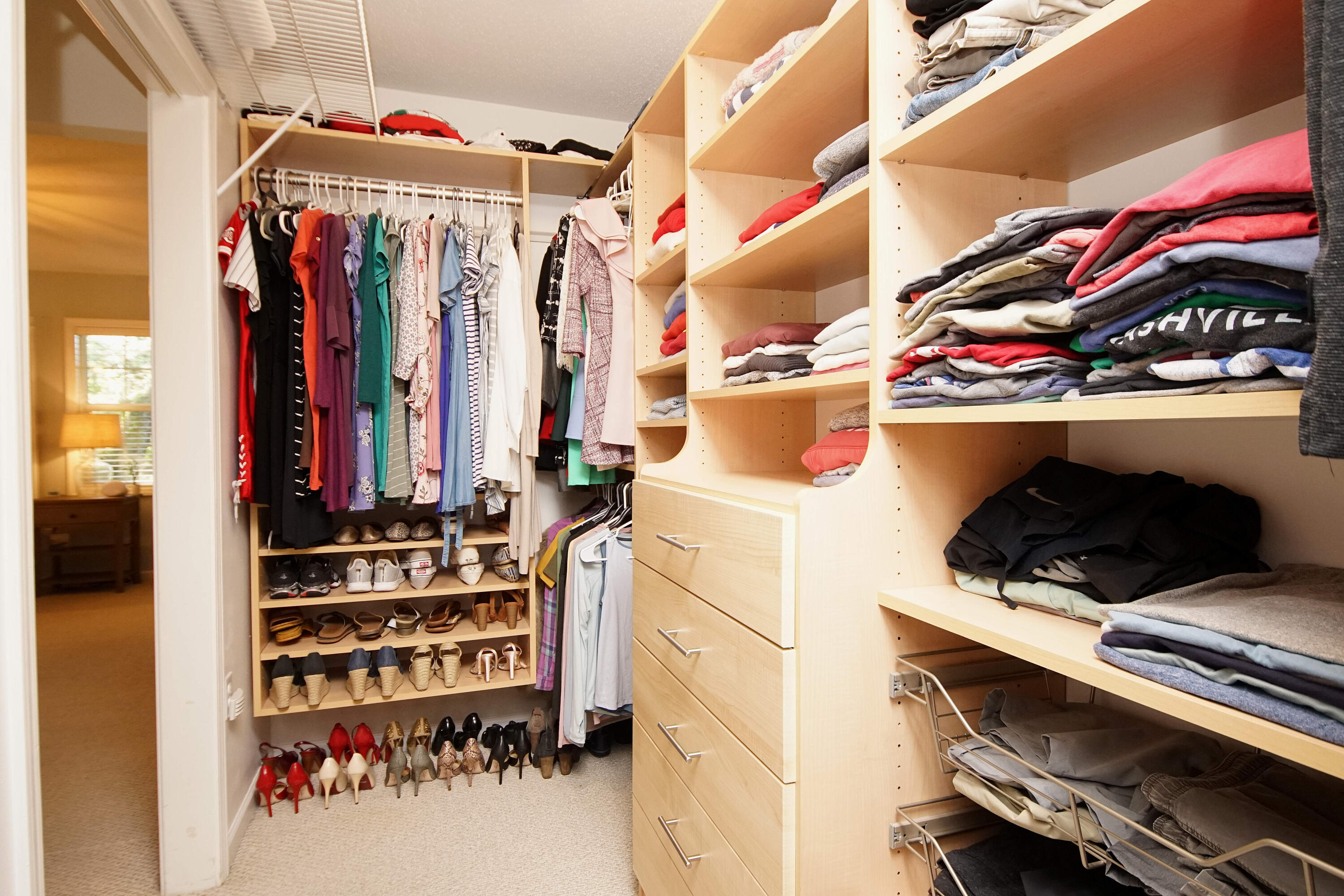 216 Country Club Road Shalimar, FL 32579 - Photo 38 of 59 a utility room with dryer and washer