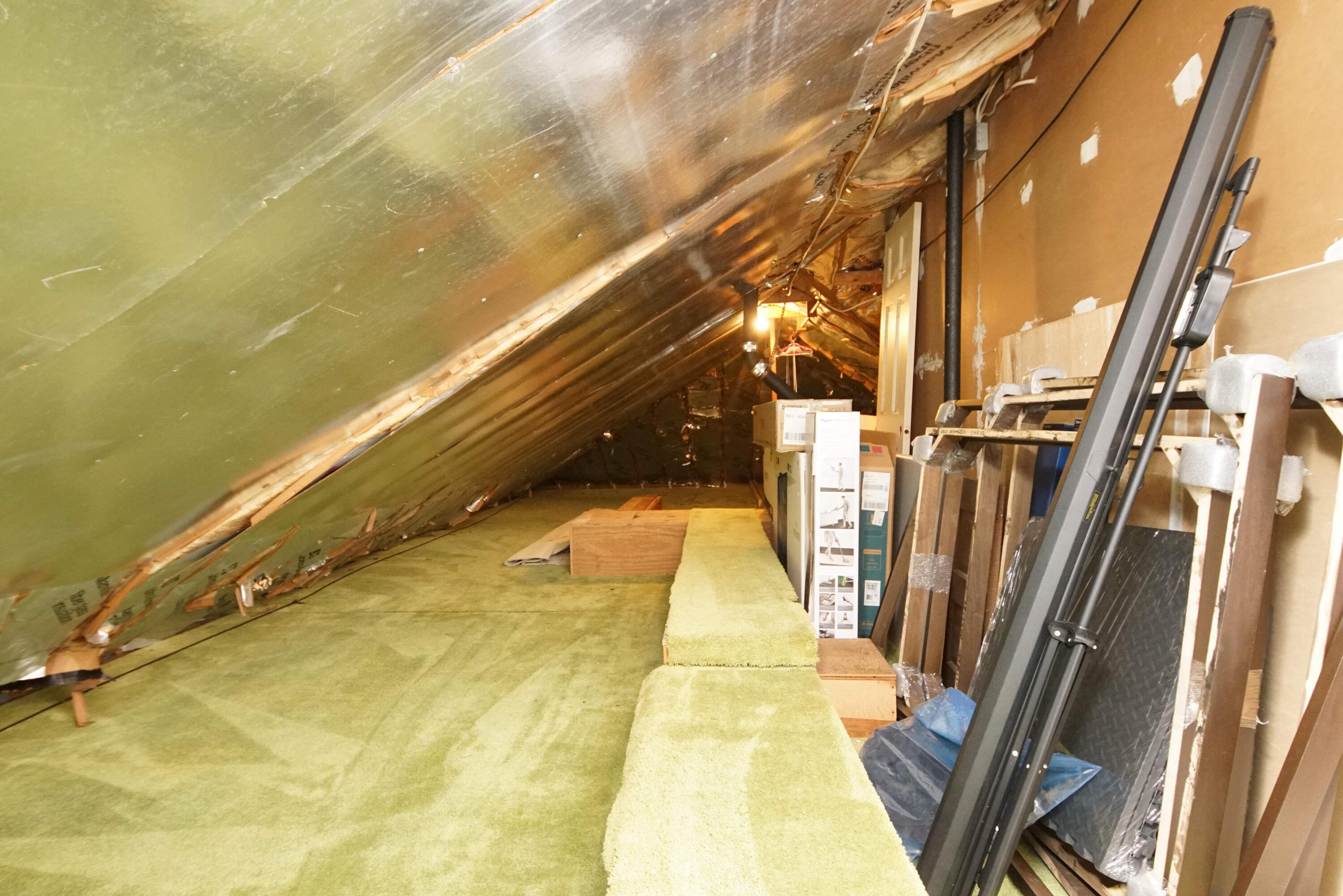 216 Country Club Road Shalimar, FL 32579 - Photo 52 of 59 a view of an indoor swimming pool