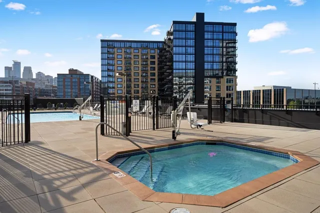 $3,795 | 1240 South 2nd Street, Unit 232, Minneapolis, MN 55415
