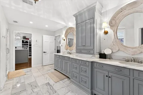 $2,150,000 | 2504 West 70th Terrace, Mission Hills, KS 66208