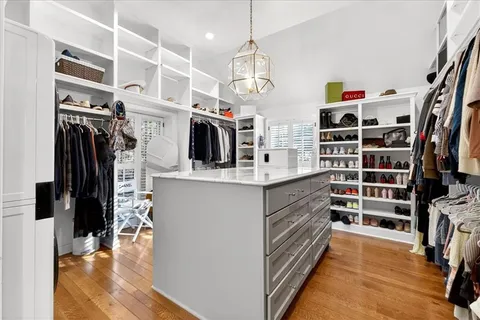 $2,150,000 | 2504 West 70th Terrace, Mission Hills, KS 66208