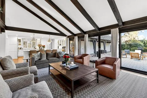 $2,150,000 | 2504 West 70th Terrace, Mission Hills, KS 66208