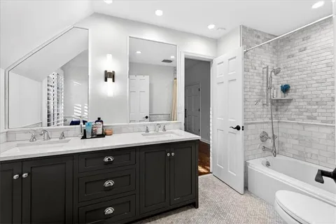 $2,150,000 | 2504 West 70th Terrace, Mission Hills, KS 66208