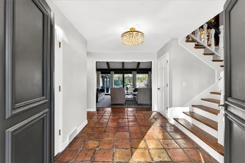 $2,150,000 | 2504 West 70th Terrace, Mission Hills, KS 66208