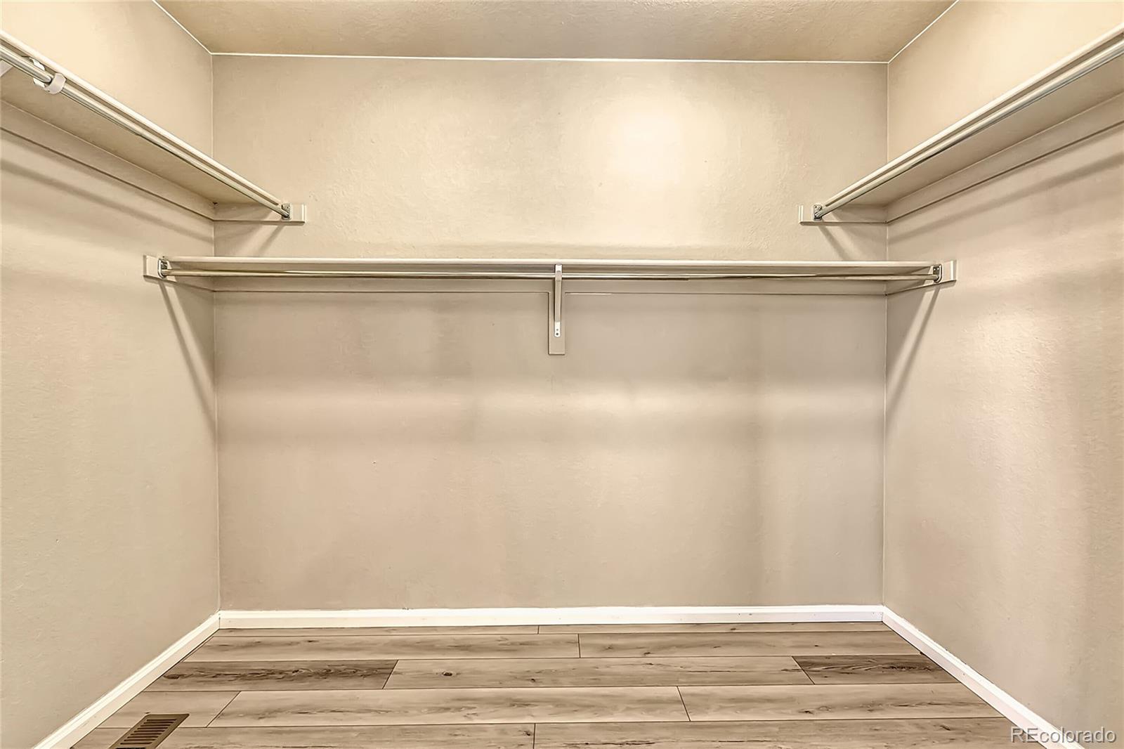 4716 Jasper Street Denver, CO 80239 - Photo 14 of 31