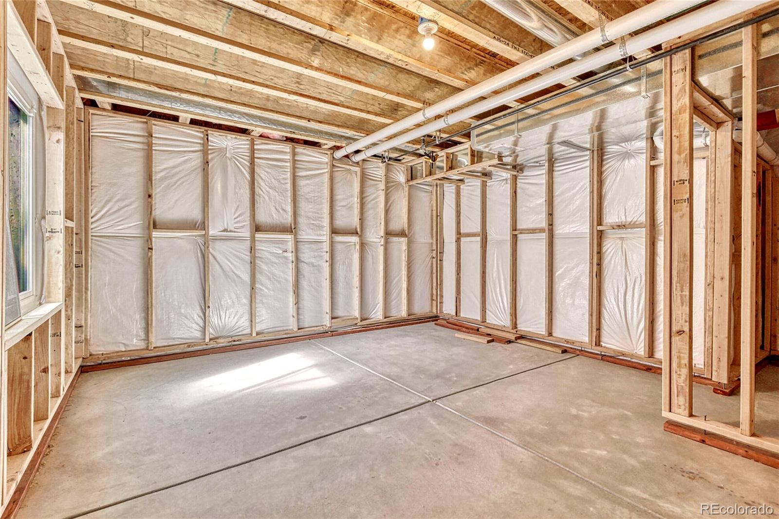 4716 Jasper Street Denver, CO 80239 - Photo 23 of 31