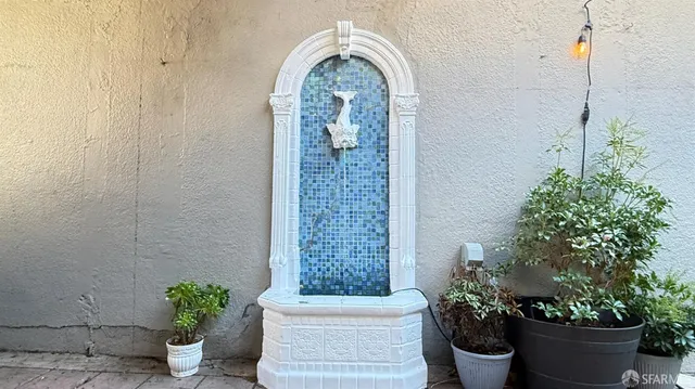 $425,000 | 330 Vernon Street, Unit 111, Oakland, CA 94610