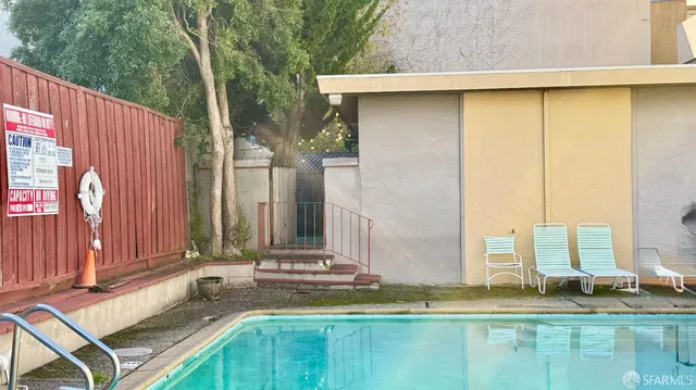 $425,000 | 330 Vernon Street, Unit 111, Oakland, CA 94610