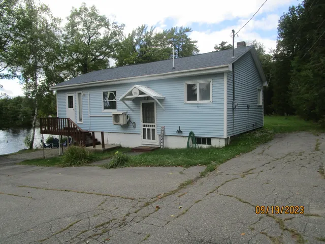 $396,000 | 296 Millett-Mallet Camp Road, Lincoln, ME 04457