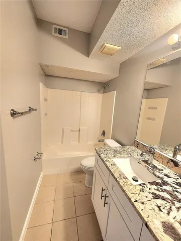 $2,050 | 12204 Wild Iris Way, Unit 109, Orlando, FL 32837