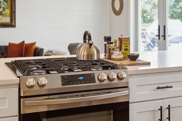 $5,500 | 31 Farmfield Avenue, Charleston, SC 29407