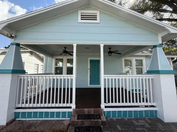$2,695 | 320 West Lambright Street, Tampa, FL 33604