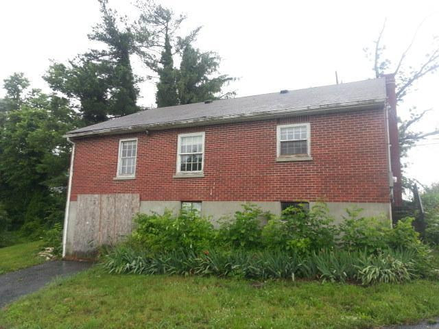 306 Lexington Road Lancaster, KY 40444 - Photo 4 of 11 Photo 4