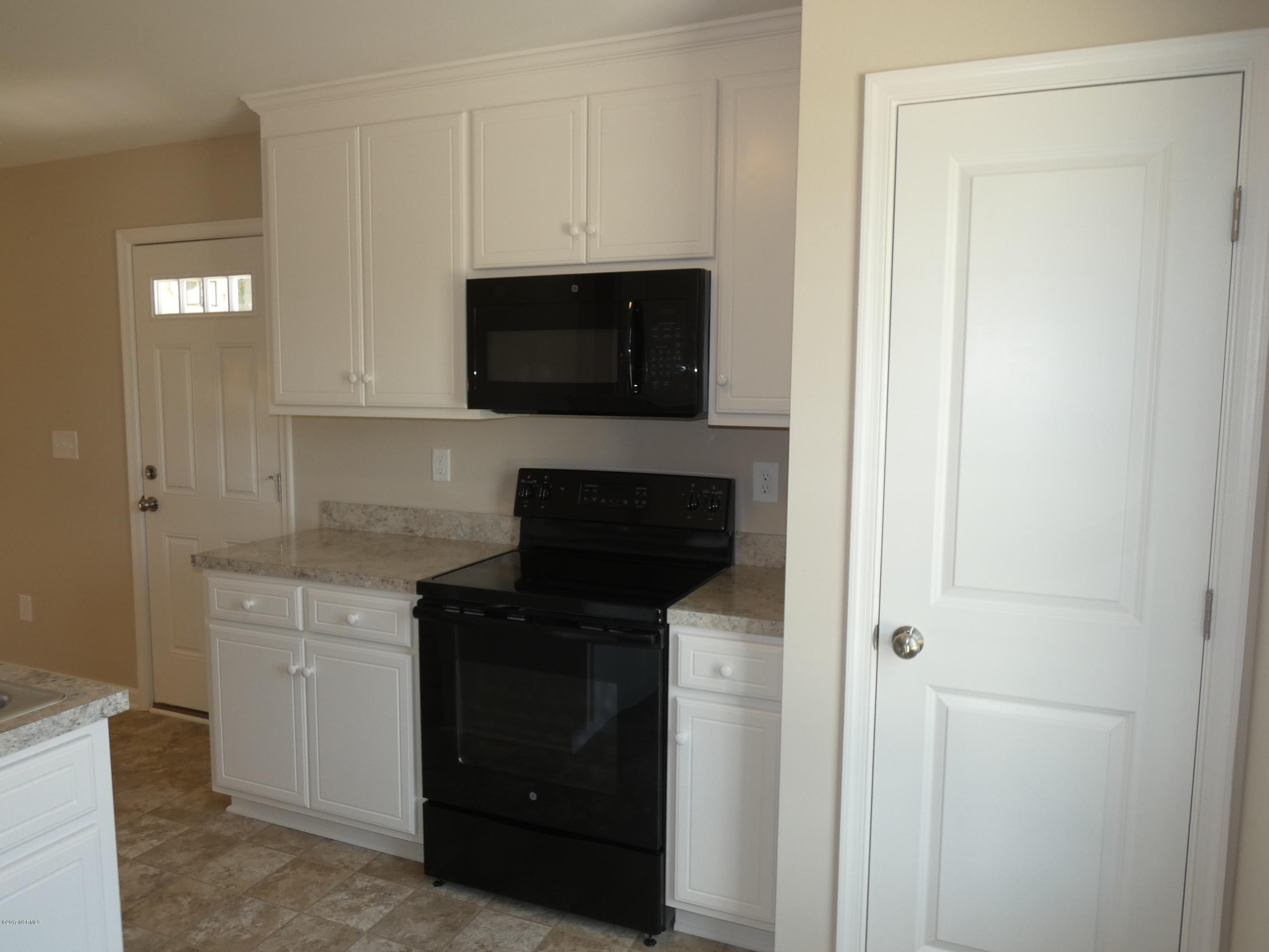 1981 Sapphire Road Rocky Mount, NC 27804 - Photo 11 of 65 Kitchen with Pantry