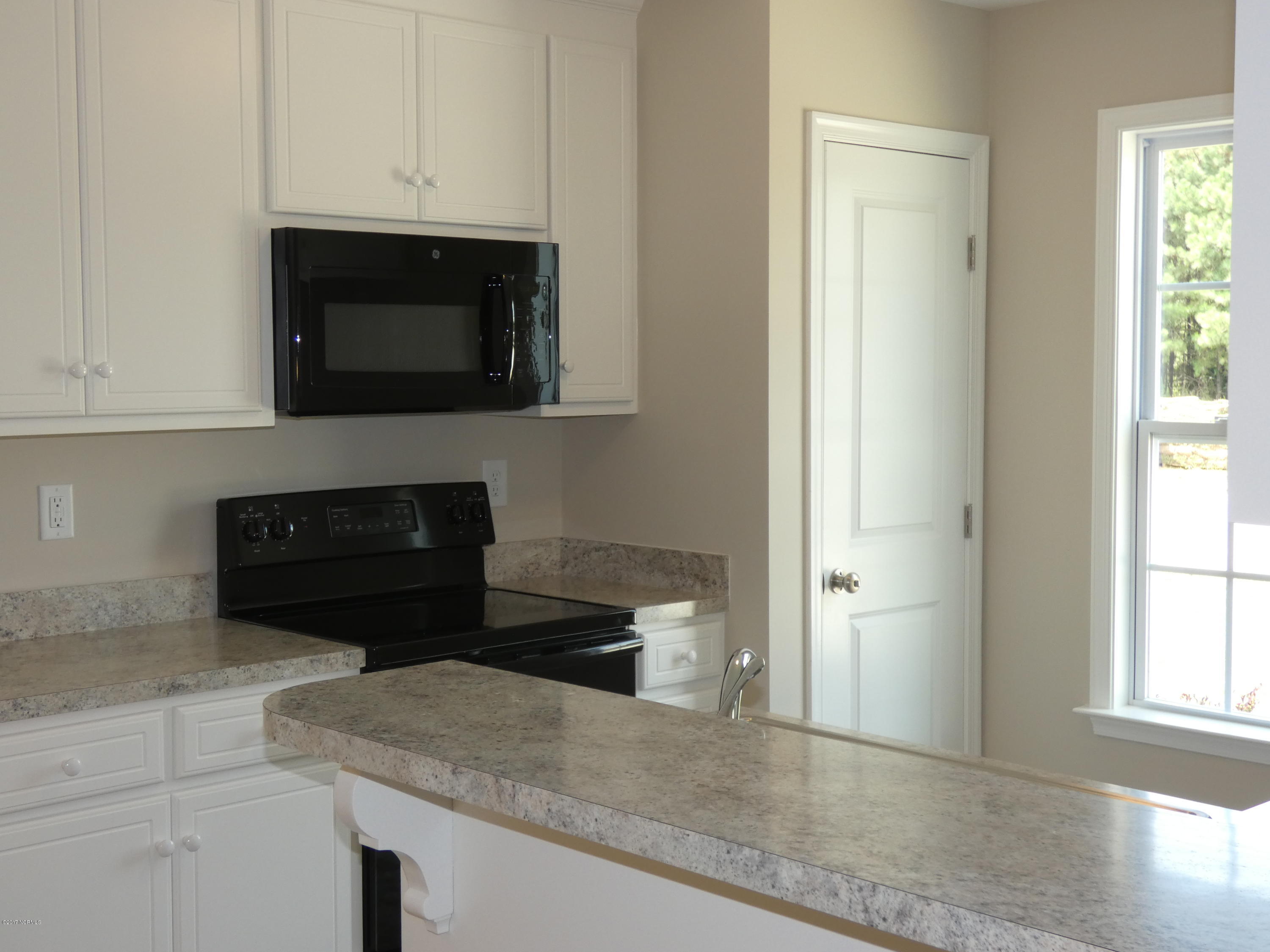 1981 Sapphire Road Rocky Mount, NC 27804 - Photo 7 of 65 Kitchen