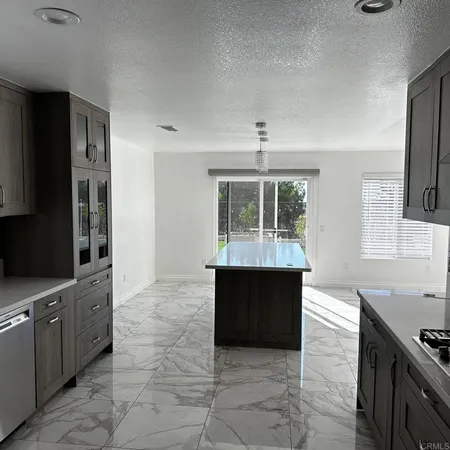 $5,200 | 732 Via Barquero, San Marcos, CA 92069
