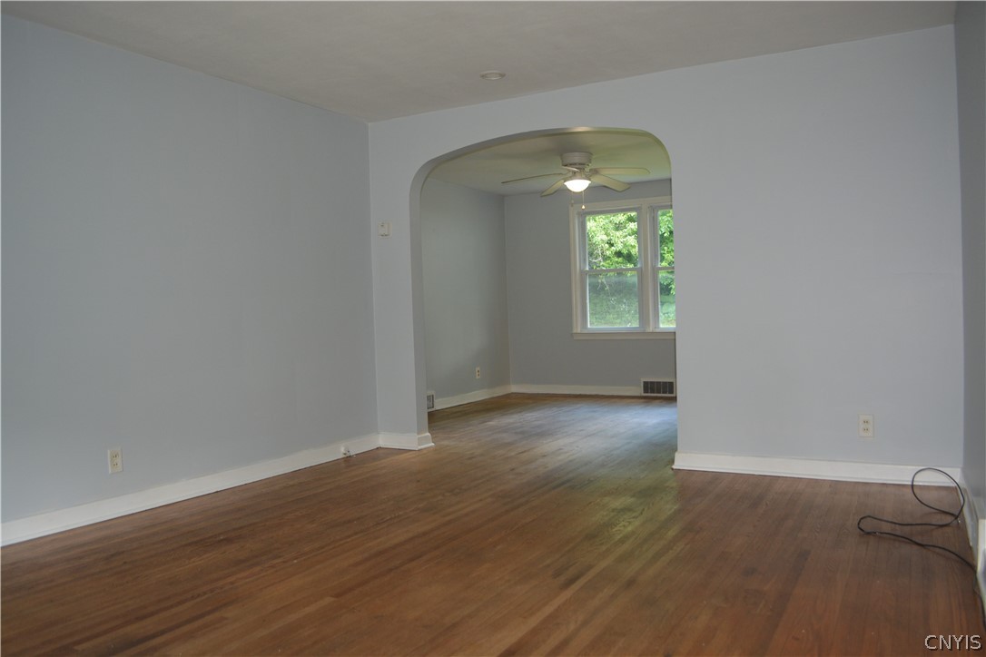 4 Leard Road New Hartford, NY 13413 - Photo 10 of 39