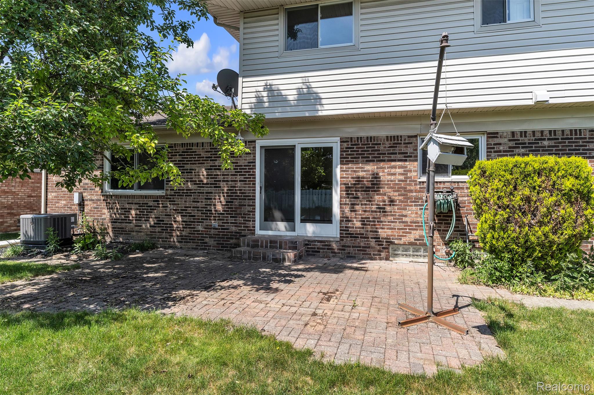 7000 Woonsocket Street Canton, MI 48187 - Photo 62 of 65 62_woonsocket-62.jpg