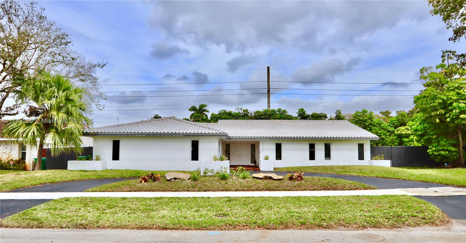 1925 Northeast 214th Ter  