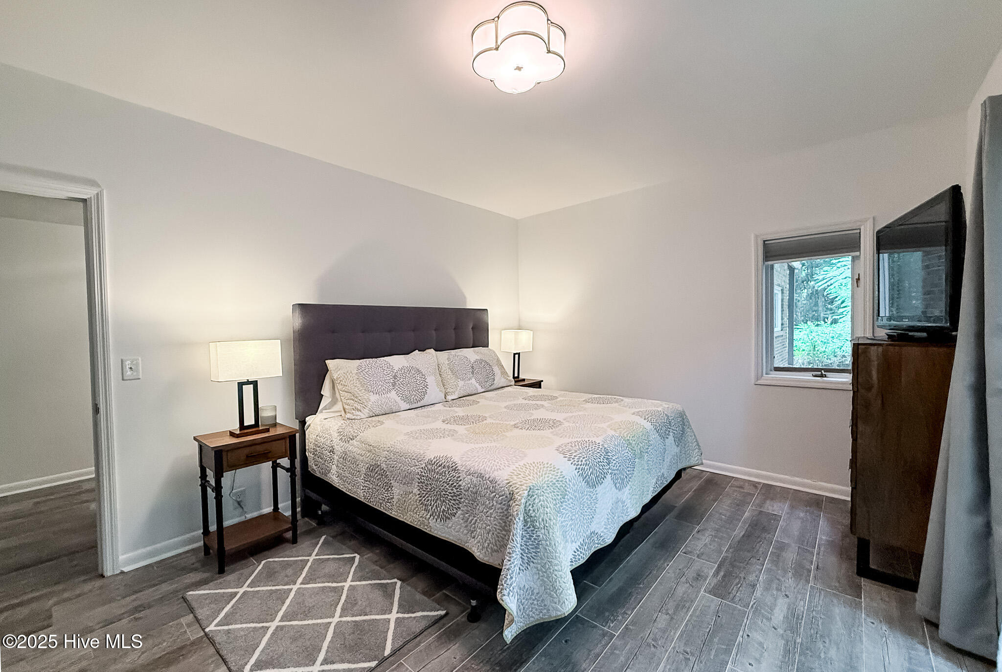 7 Inverness Place Pinehurst, NC 28374 - Photo 112 of 126 Guest Bedroom #5 (Lower Level)