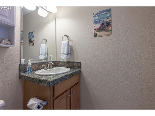 $455,000 | 300 North Pacific Street, Unit 37, Rockaway Beach, OR 97136