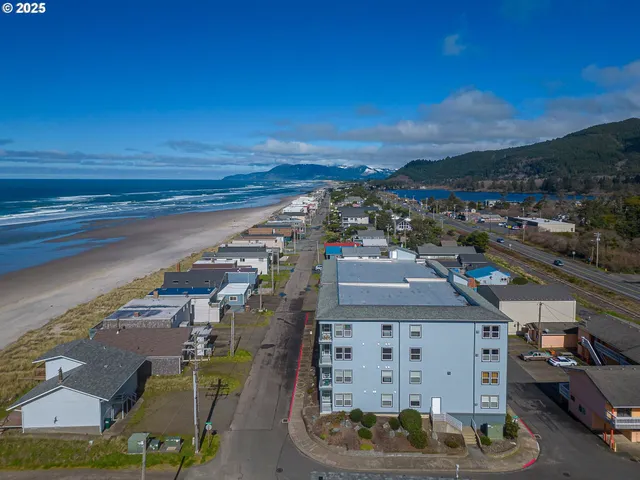 $455,000 | 300 North Pacific Street, Unit 37, Rockaway Beach, OR 97136