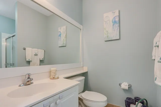 $1,099,995 | 146 Magnolia Way, Tequesta, FL 33469