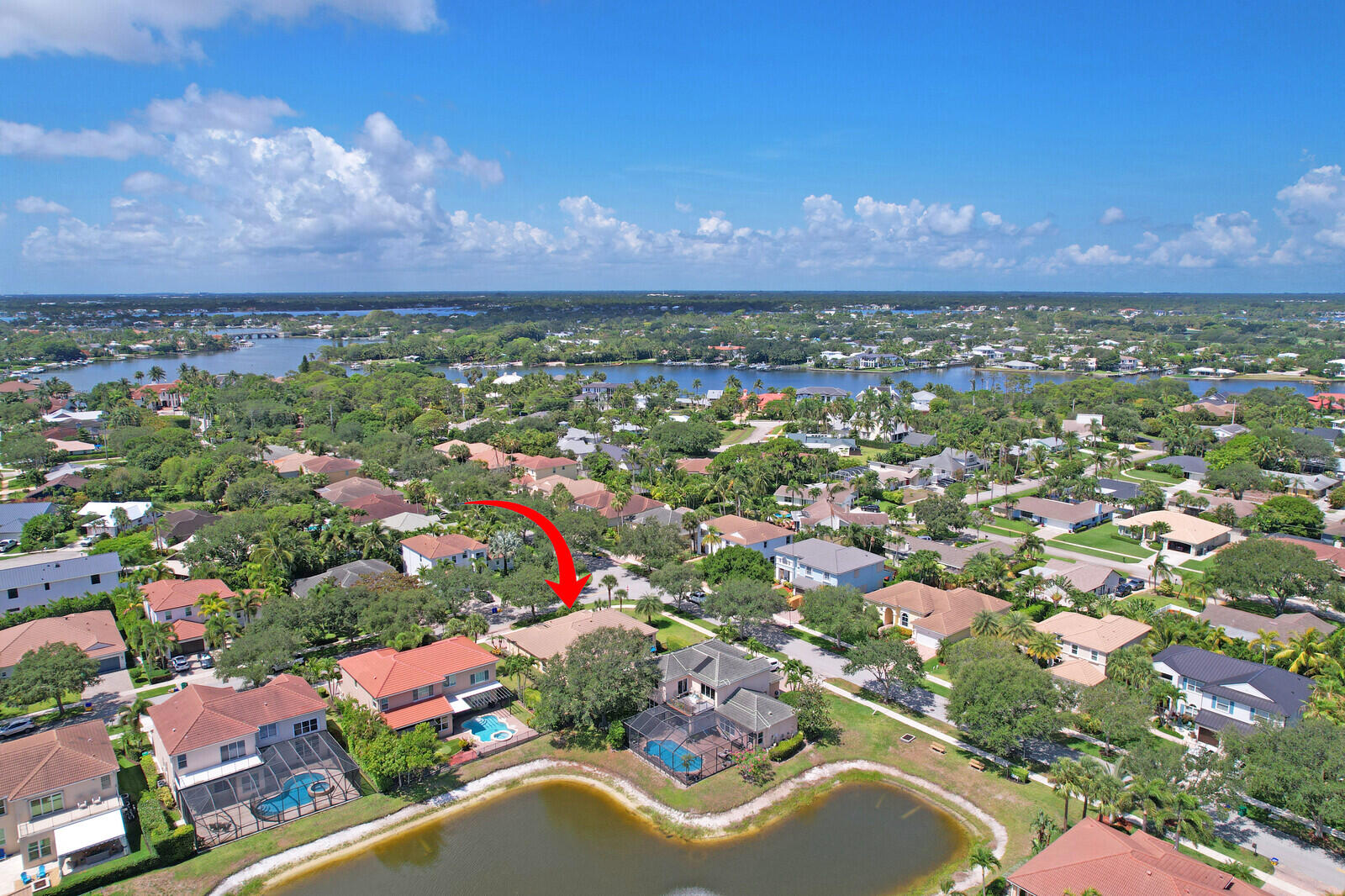146 Magnolia Way Tequesta, FL 33469 - Photo 72 of 81 a view of a city