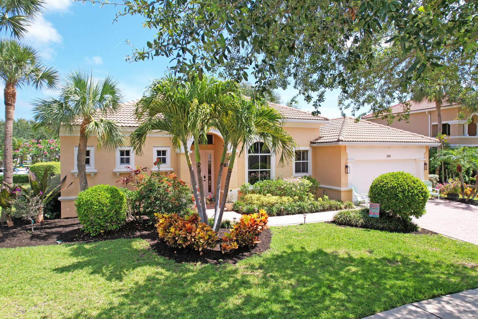 146 Magnolia Way Tequesta, FL 33469 - Photo 9 of 81 01_Aerial_1_mls