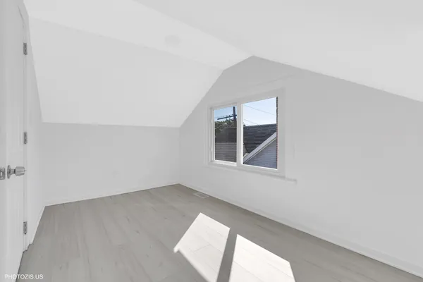$388,000 | 3649 North Overhill Avenue, Chicago, IL 60634