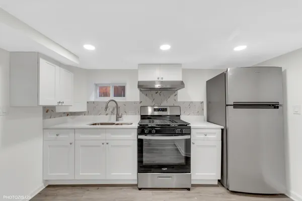 $388,000 | 3649 North Overhill Avenue, Chicago, IL 60634
