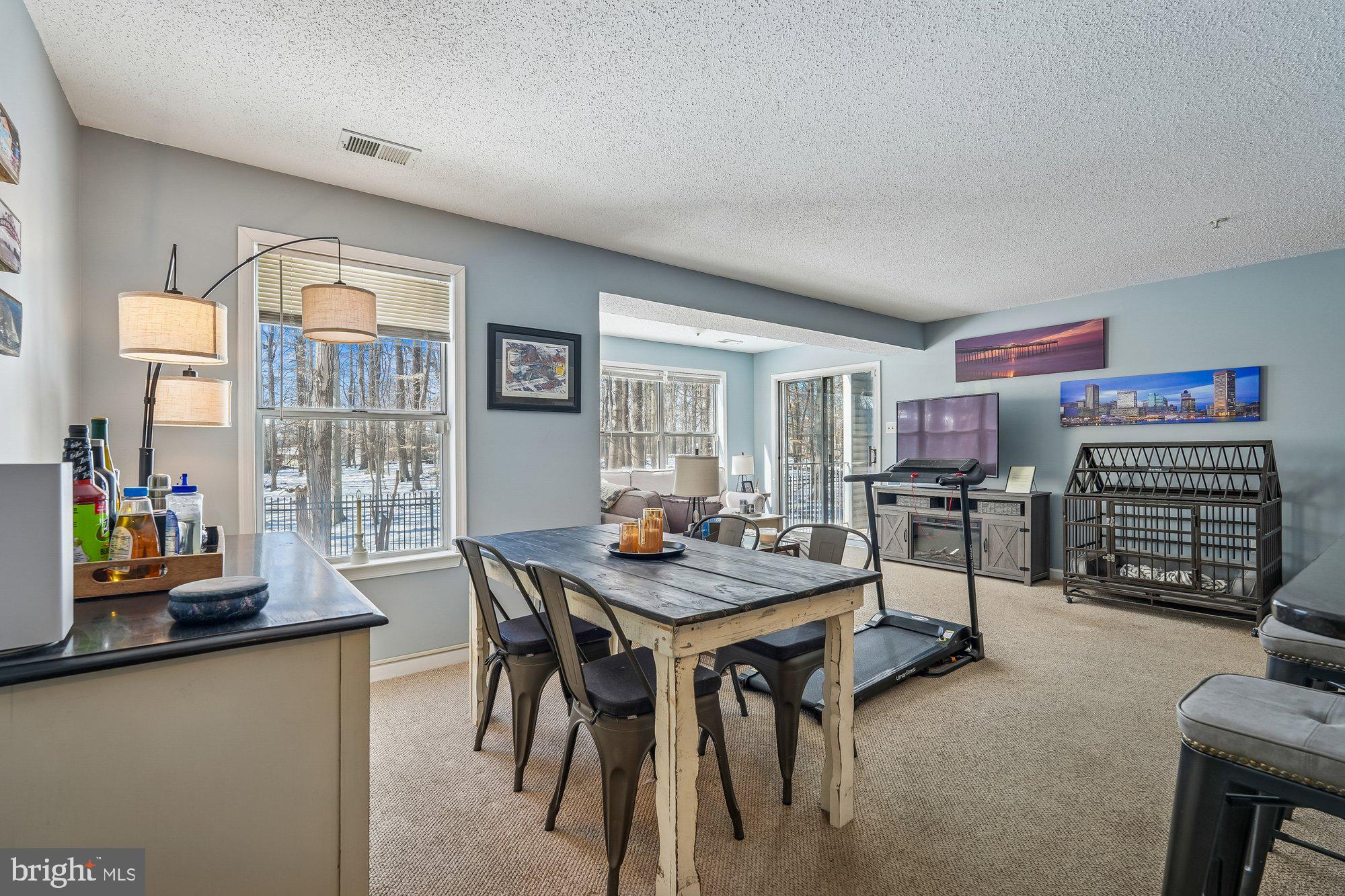 2812 Clear Shot Drive, Unit 833 Silver Spring, MD 20906 - Photo 9 of 31 Dining Area