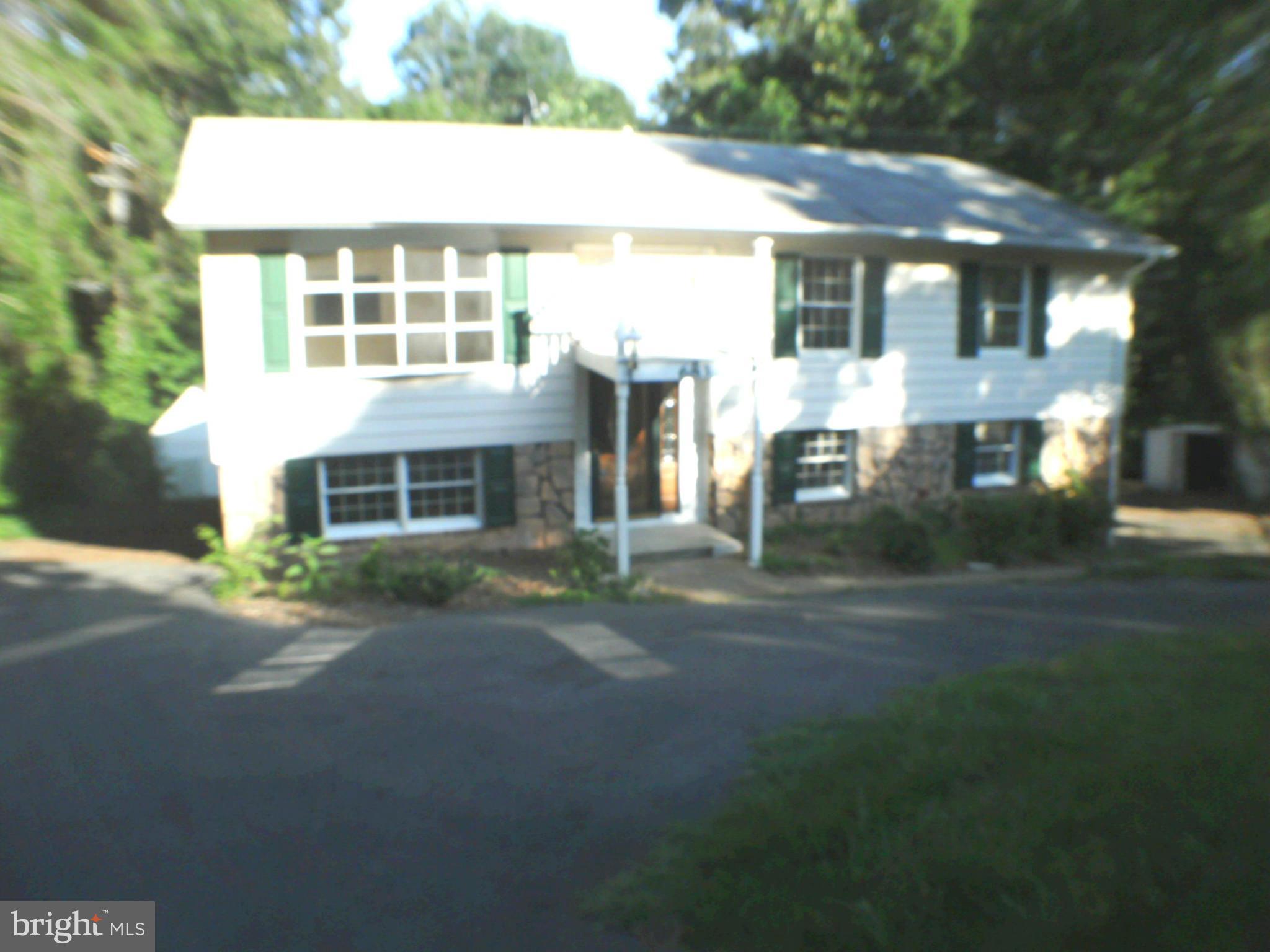 683 Holly Corner Road Fredericksburg, VA 22406 - Photo 1 of 13 Exterior (Front)