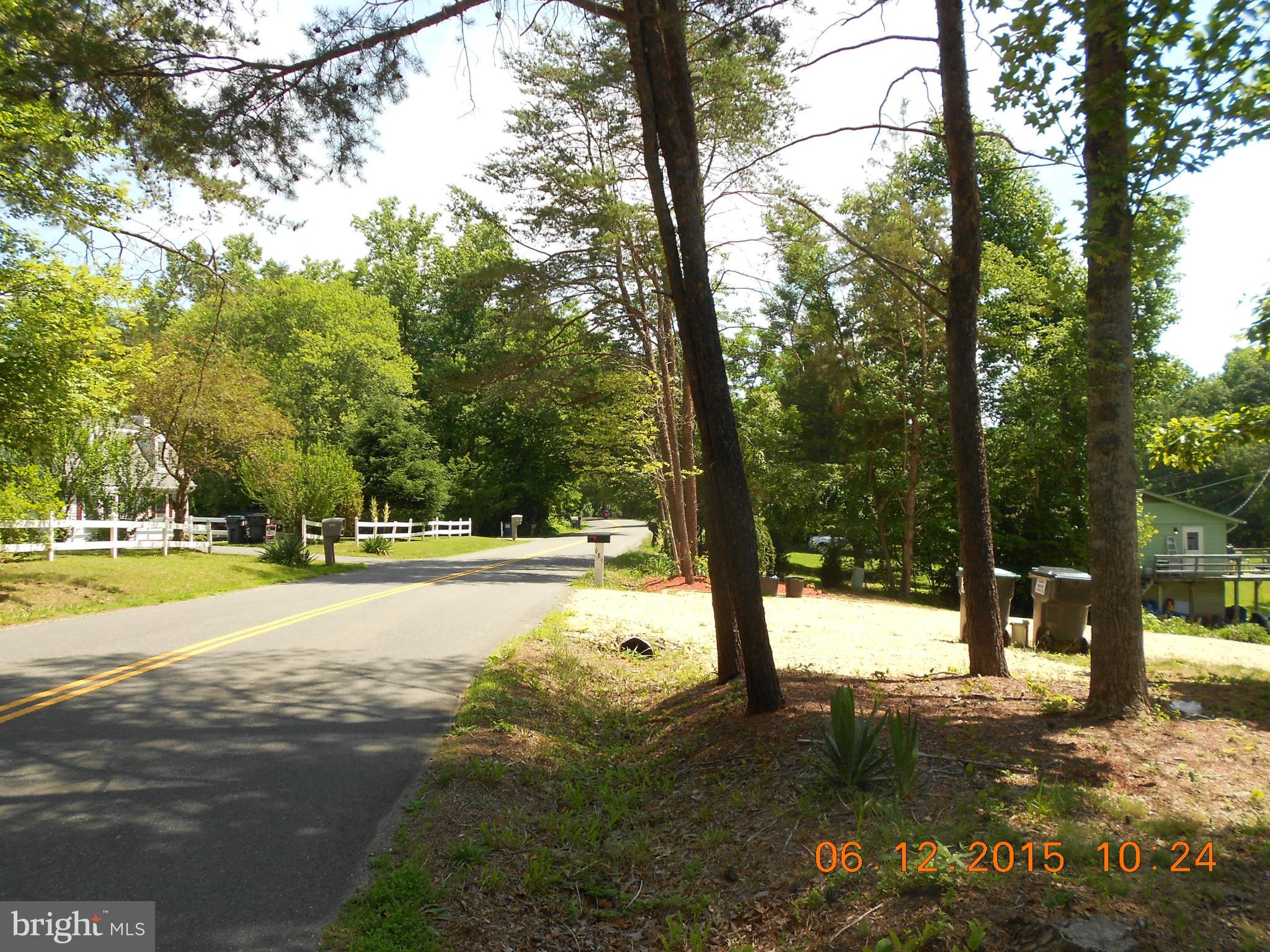 683 Holly Corner Road Fredericksburg, VA 22406 - Photo 2 of 13 Exterior (General)
