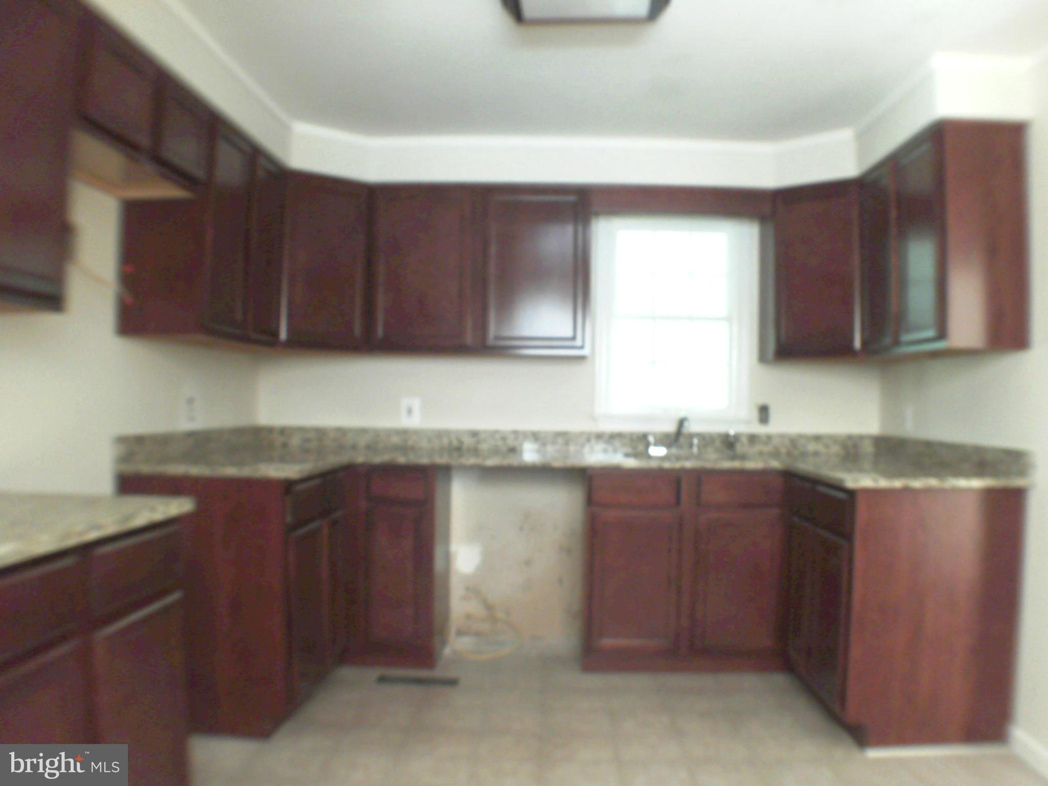 683 Holly Corner Road Fredericksburg, VA 22406 - Photo 3 of 13 Kitchen