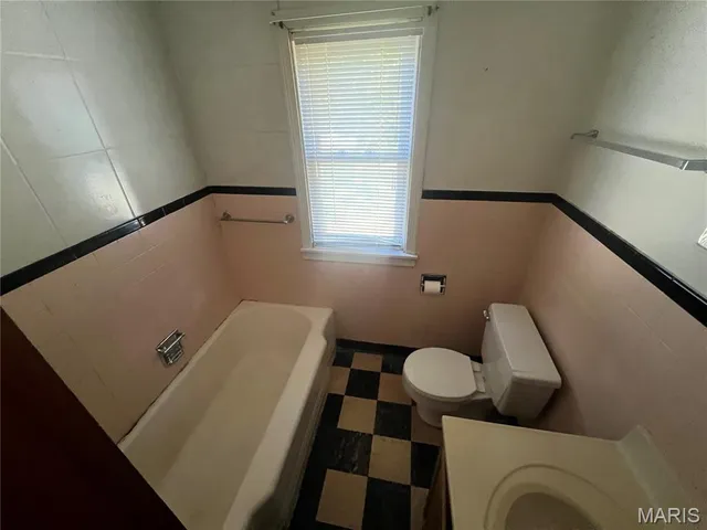 $77,000 | 301 East 7th N Street, Mount Olive, IL 62069