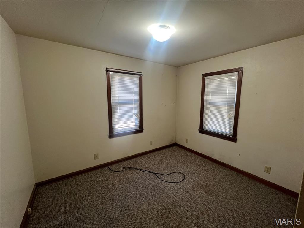 301 East 7th N Street Mount Olive, IL 62069 - Photo 13 of 21