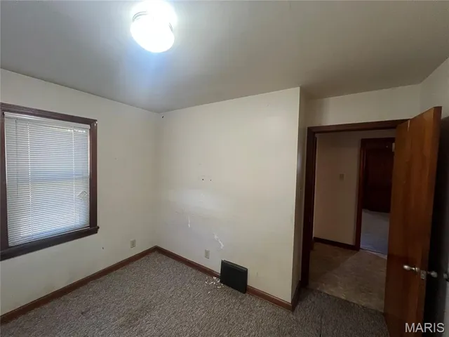 $77,000 | 301 East 7th N Street, Mount Olive, IL 62069